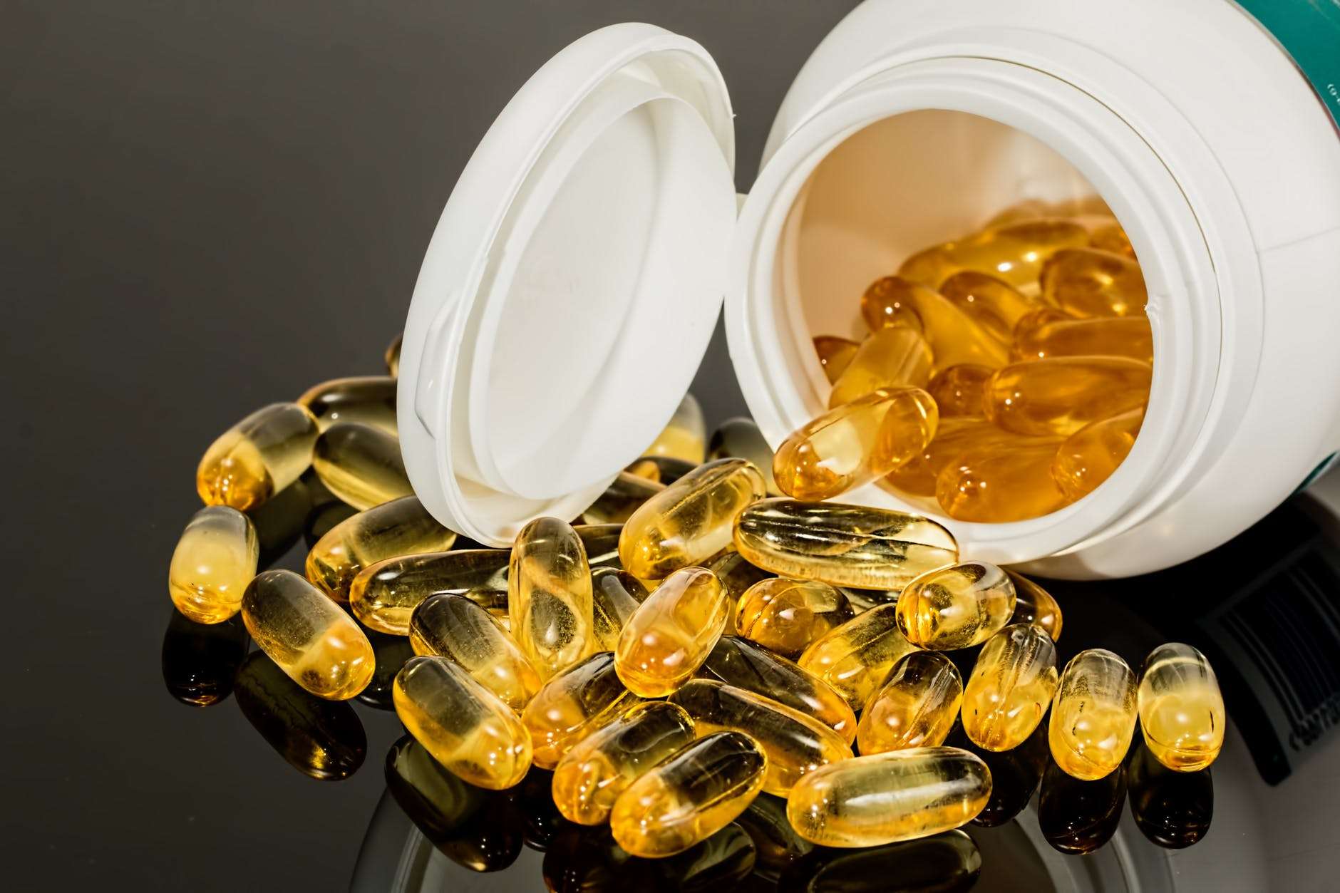 Top 9 Benefits of Taking Fish Oil Every Day